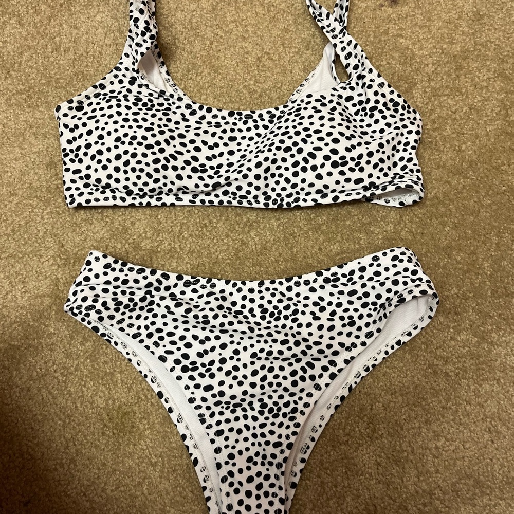 Bathing suit